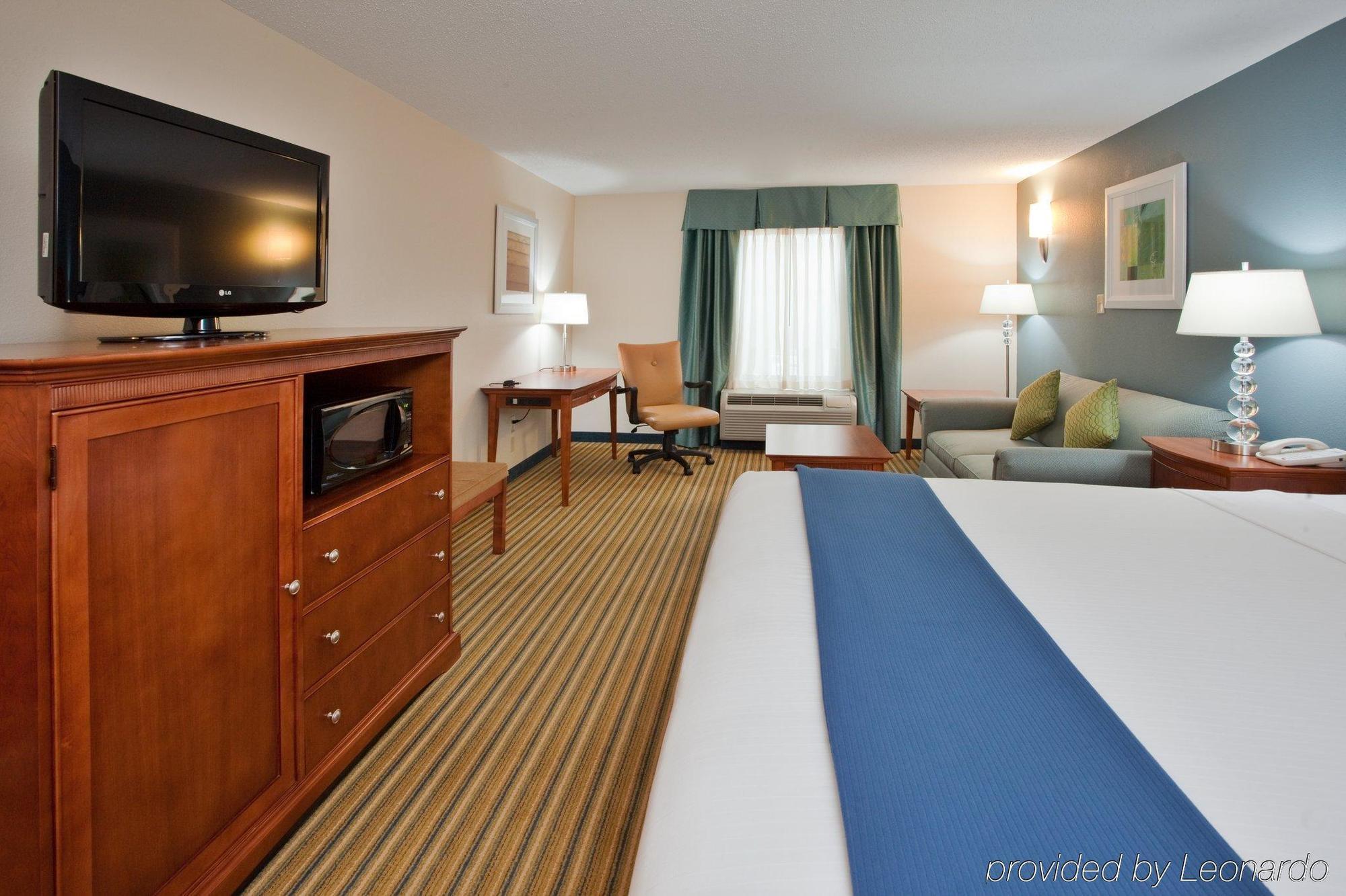 Americas Best Value Inn - Fredericksburg North Εξωτερικό φωτογραφία