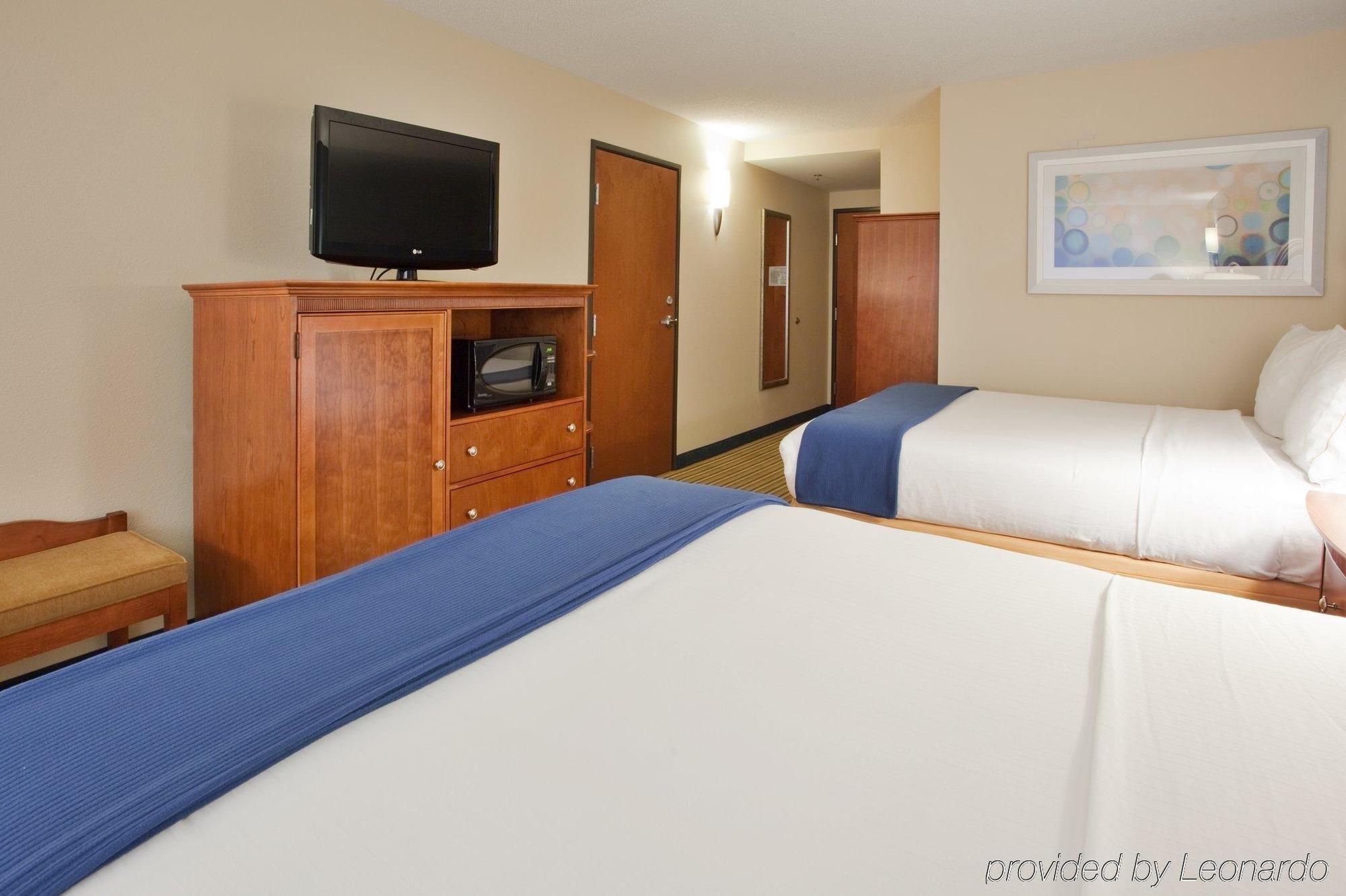 Americas Best Value Inn - Fredericksburg North Εξωτερικό φωτογραφία