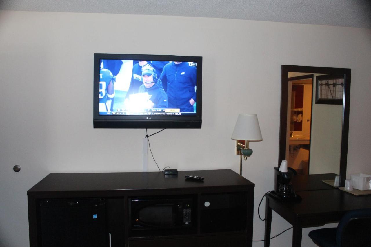 Americas Best Value Inn - Fredericksburg North Εξωτερικό φωτογραφία